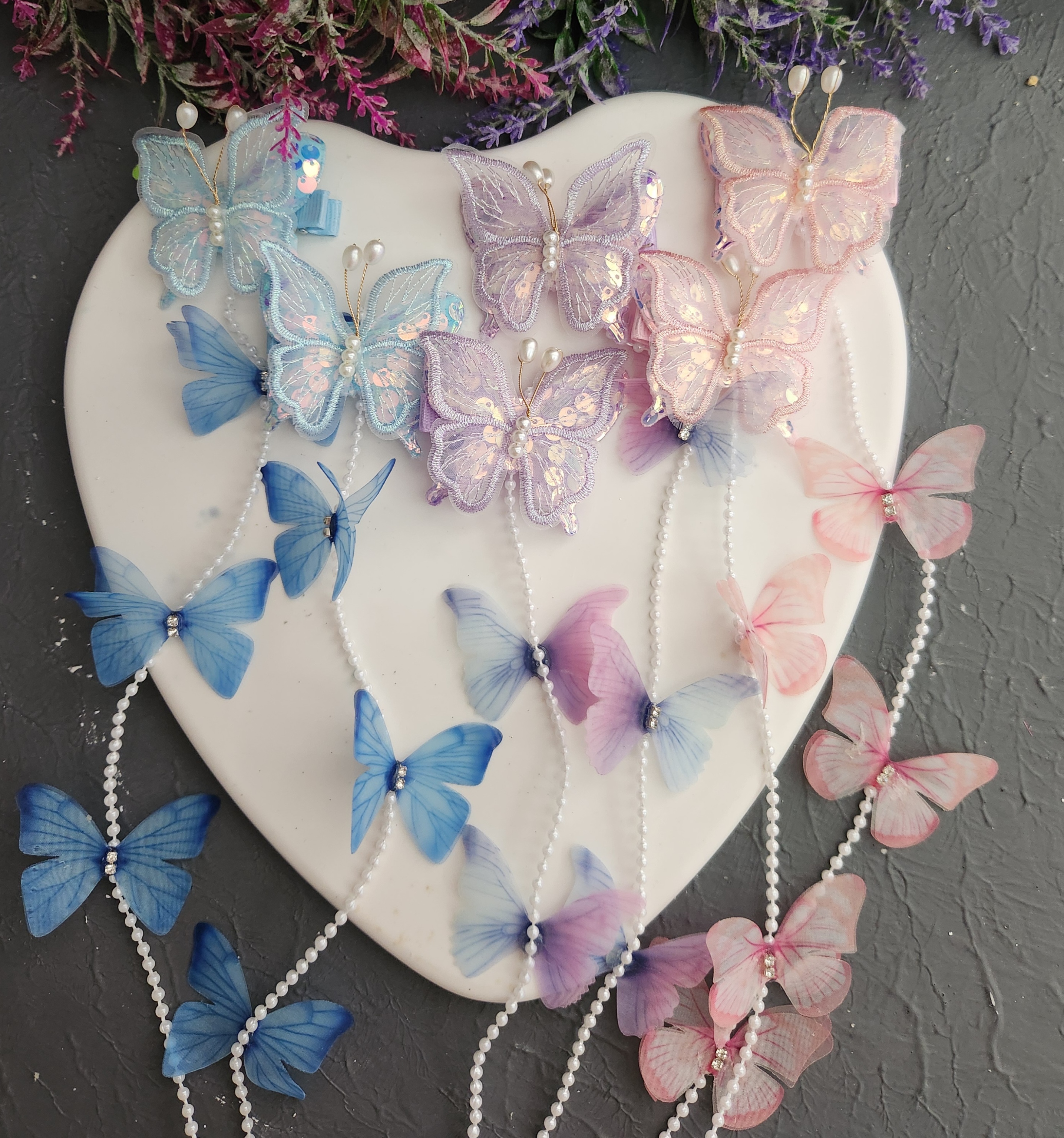 Kelebek Boncuklu Sarkıt