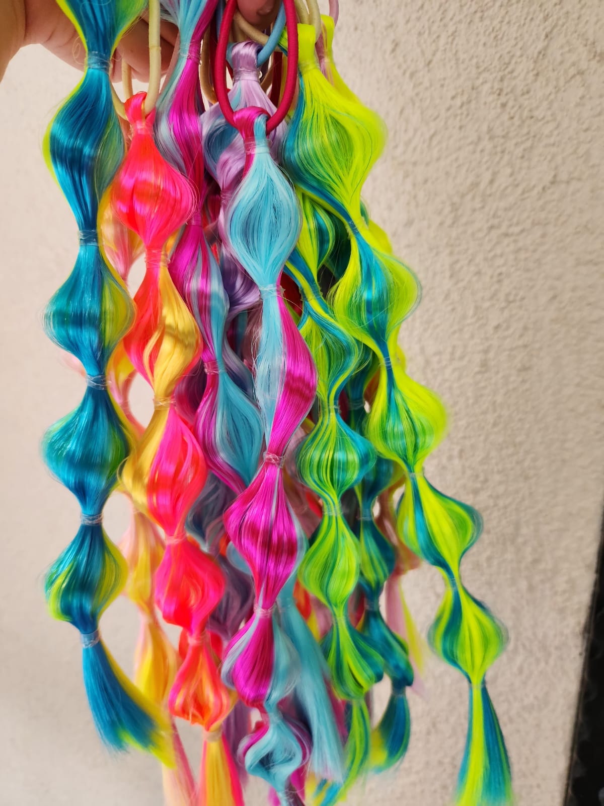 Bukle Saç Lastik Toka